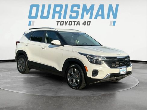 Used 2024 Kia Seltos S AWD/4WD image 1
