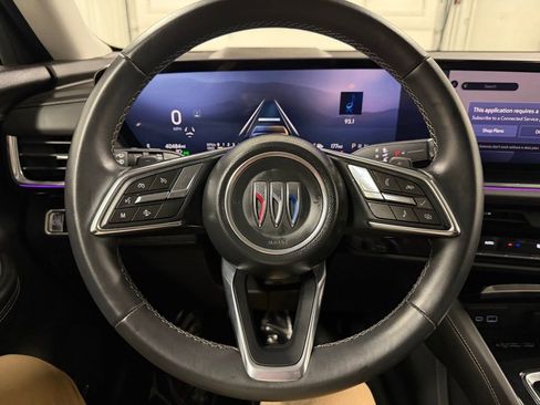 Certified 2024 Buick Envision Preferred image 2