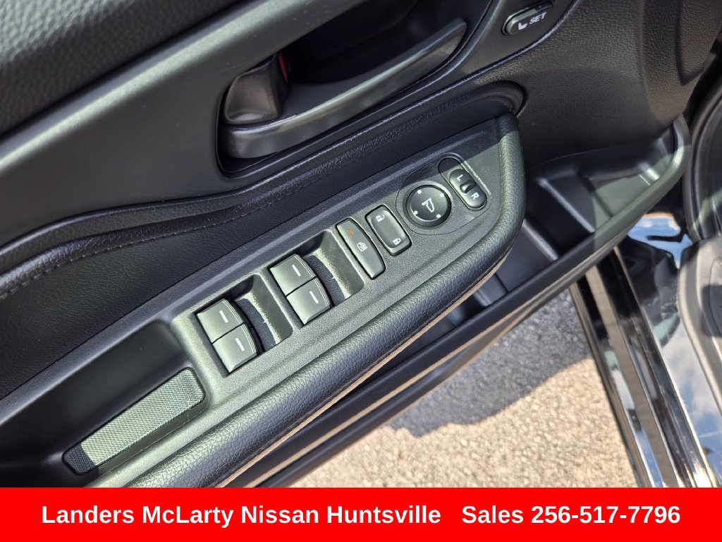 Used 2025 Honda Odyssey Sport-L image 24