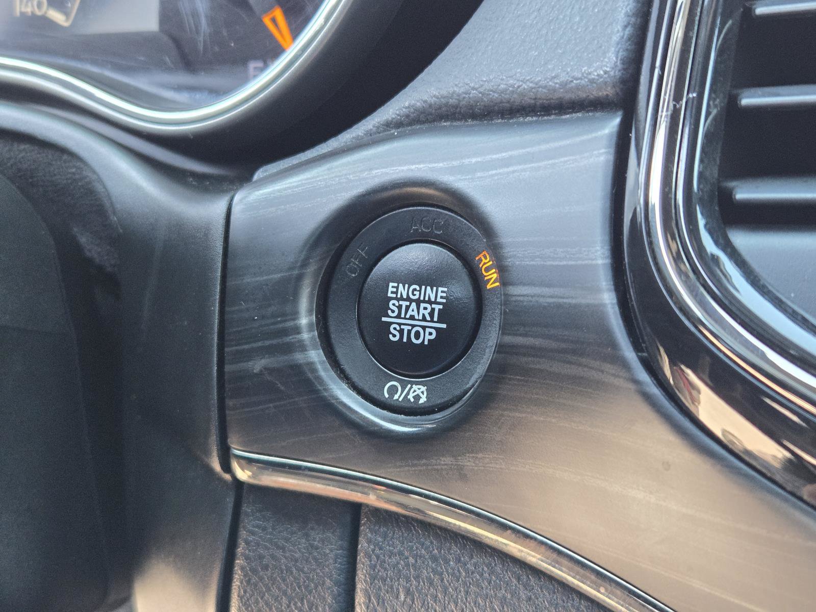 Used 2021 Jeep Grand Cherokee Limited X RWD image 12