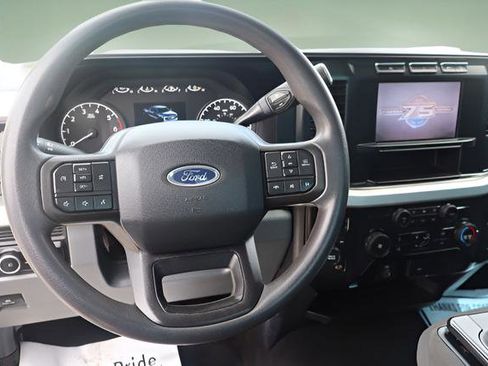 Used 2023 Ford F250 XL w/ STX Appearance Package AWD/4WD image 13