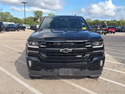 Used 2016 Chevrolet Silverado 1500 LTZ Z71 w/ LTZ Plus Package AWD/4WD image 9
