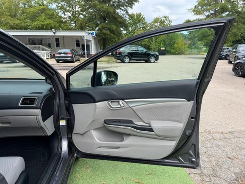 Used 2014 Honda Civic EX image 14