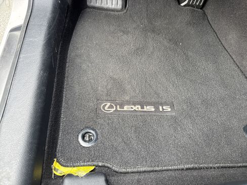 Used 2020 Lexus IS 300 image 17