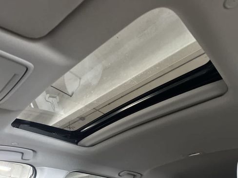 Used 2026 Honda CR-V EX image 16