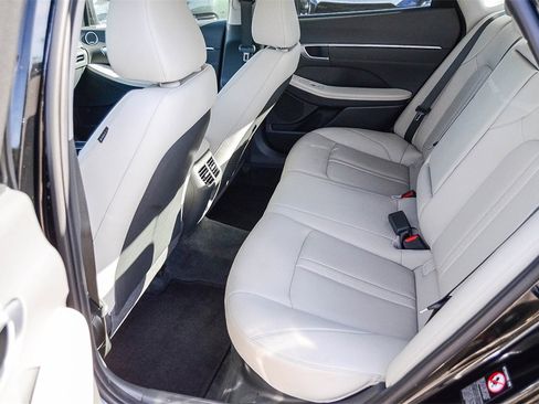 Certified 2022 Hyundai Sonata Limited image 16