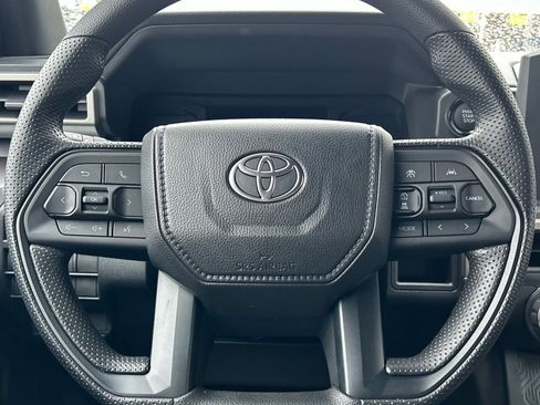 Certified 2025 Toyota Tacoma SR5 image 19