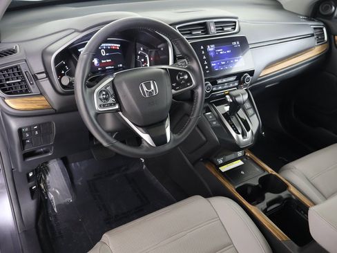 Used 2022 Honda CR-V Touring image 2