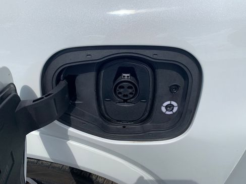 Used 2023 Ford Mustang Mach-E GT image 21