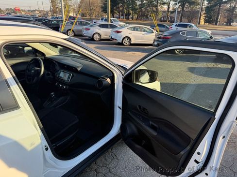 Used 2023 Nissan Kicks S w/ Interior Electronics Package image 10