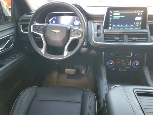 Used 2023 Chevrolet Tahoe Premier w/ Premium Package 2 image 17