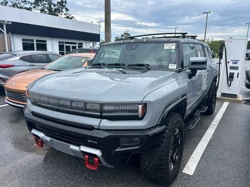 Certified 2025 GMC Hummer EV 2X w/ Extreme Off-Road Package AWD/4WD image 1