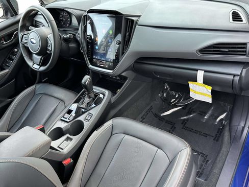 Certified 2025 Subaru Crosstrek 2.5i Limited w/ Crosstrek Mirror Package AWD/4WD image 11