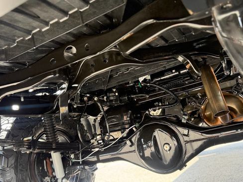 Used 2020 Toyota Tacoma TRD Off-Road w/ Technology Package AWD/4WD image 59