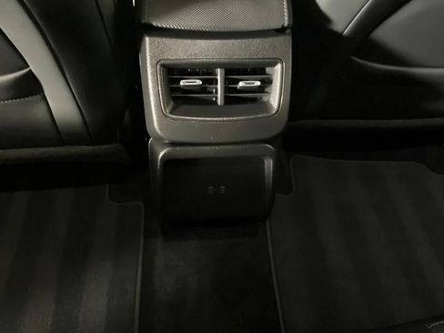 Used 2024 Chevrolet Equinox EV RS image 29