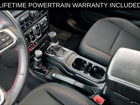 Used 2019 Jeep Wrangler Unlimited Rubicon AWD/4WD image 17