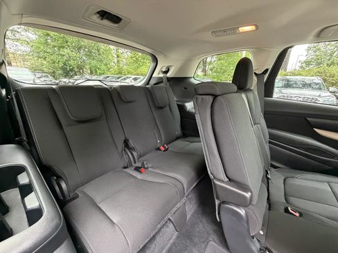 Used 2022 Subaru Ascent Premium AWD/4WD image 13