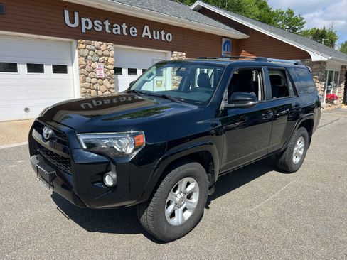 Used 2019 Toyota 4Runner SR5 Premium AWD/4WD image 1