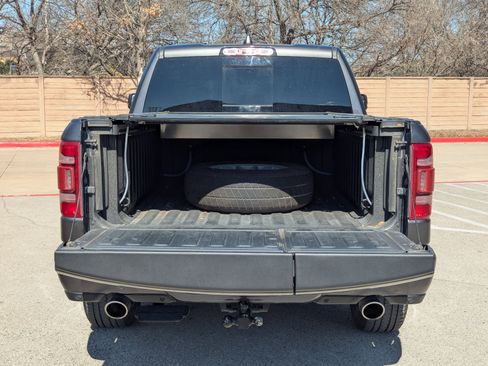 Used 2024 RAM 1500 Laramie image 25