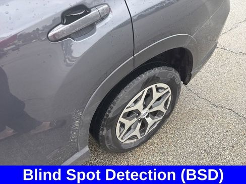 Used 2021 Subaru Forester Premium w/ Popular Package #1 image 18