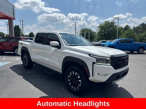 Used 2024 Nissan Frontier PRO-4X w/ Technology Package AWD/4WD image 10