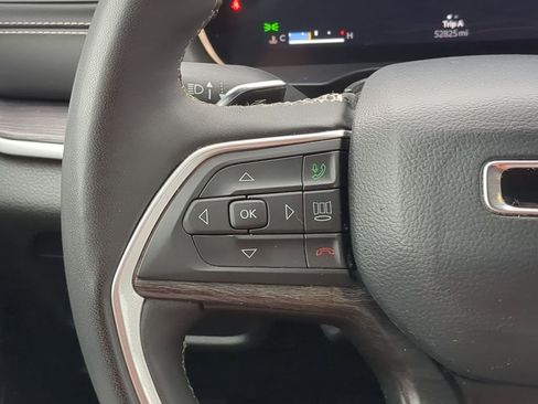 Used 2024 Jeep Grand Cherokee L Limited w/ Luxury Tech Group II image 21