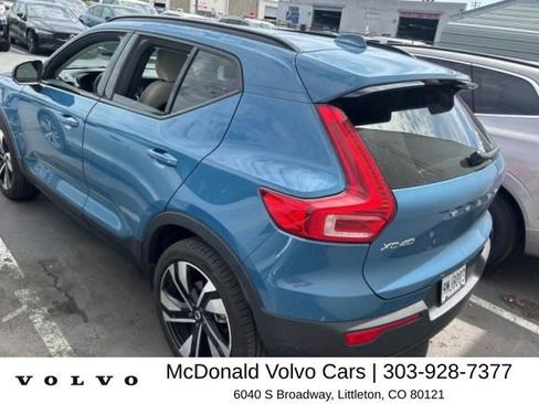 Used 2024 Volvo XC40 B5 Plus w/ Protection Package Premier image 2