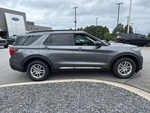 New 2025 Ford Explorer Active w/ Active Comfort Package image 13