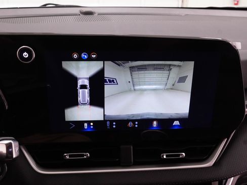 New 2026 Chevrolet Equinox LT w/ Safety and Technology Package FWD image 27