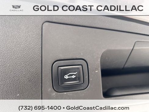 Used 2018 Cadillac XT5 Platinum w/ Driver Assist Package image 13