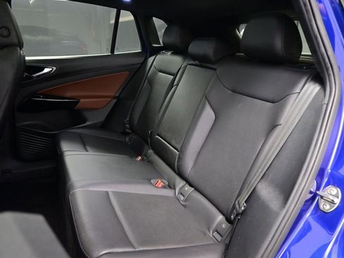 Used 2021 Volkswagen ID.4 Pro S w/ ID.4 Protection Package image 33