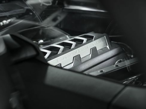 Used 2025 Chevrolet Corvette Stingray Preferred Cpe w/ Z51 Performance Package RWD image 87