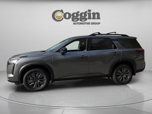 New 2026 Nissan Pathfinder SV AWD/4WD image 2