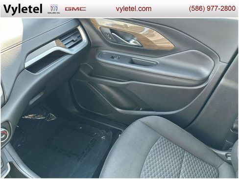 Used 2019 GMC Terrain SLE image 30