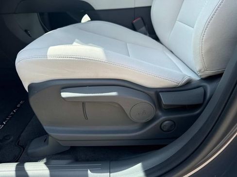 New 2026 Hyundai Santa Fe SE FWD image 19