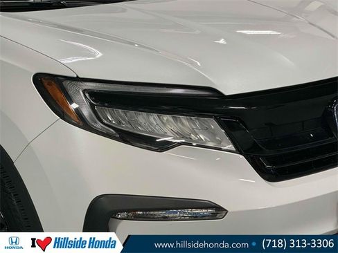 Certified 2022 Honda Pilot Black Edition image 8