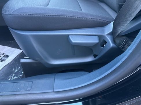 New 2025 Ford Maverick XL image 17