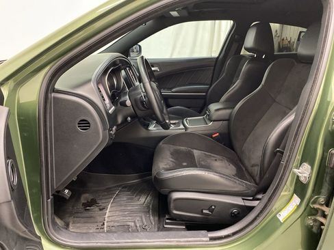 Used 2019 Dodge Charger R/T w/ Plus Group image 13