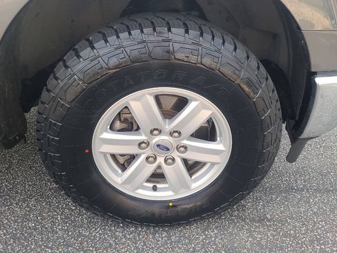 Used 2023 Ford F150 XLT AWD/4WD image 9