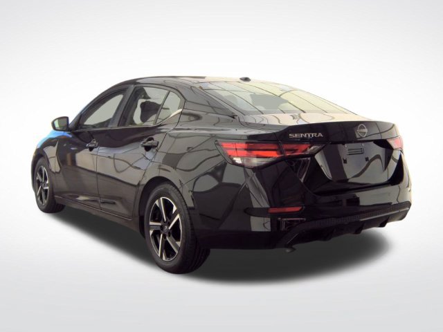 Used 2025 Nissan Sentra SV FWD image 3