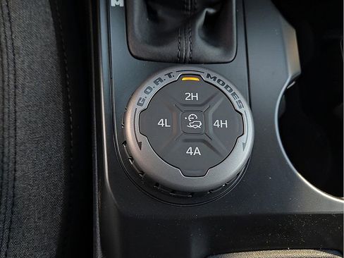 New 2025 Ford Bronco 4-Door w/ Sasquatch Package image 14