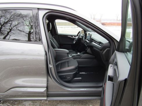 New 2025 Ford Escape ST-Line Elite image 19