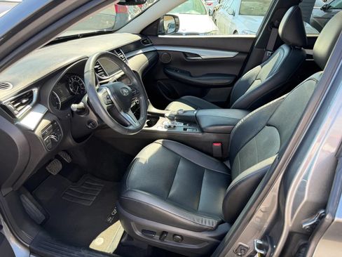 Used 2020 INFINITI QX50 Essential w/ Convenience Package FWD image 32