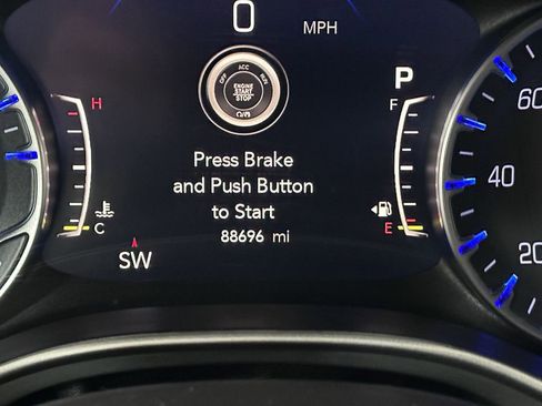 Certified 2022 Chrysler Pacifica Touring-L w/ S Appearance Package image 58