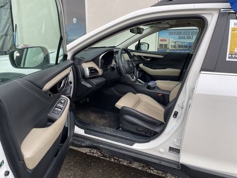 Used 2023 Subaru Outback Limited image 8