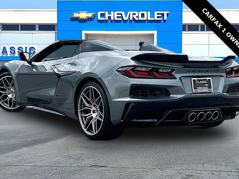 Used 2023 Chevrolet Corvette Z06 RWD image 4