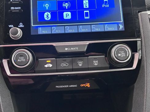 Used 2020 Honda Civic Sport image 40