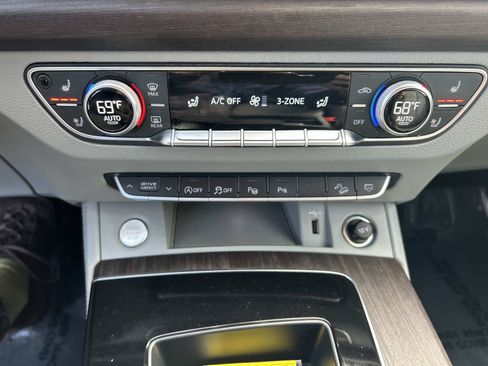 Used 2024 Audi Q5 2.0T Prestige AWD/4WD image 28