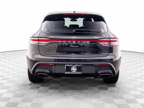 Certified 2026 Porsche Macan AWD/4WD image 10