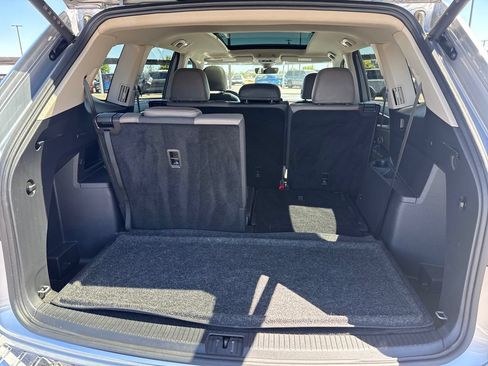 Used 2024 Volkswagen Atlas SEL AWD/4WD image 28